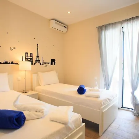 Zoe & Haris Villas *