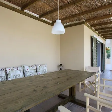 Villa Zoe & Haris Villas